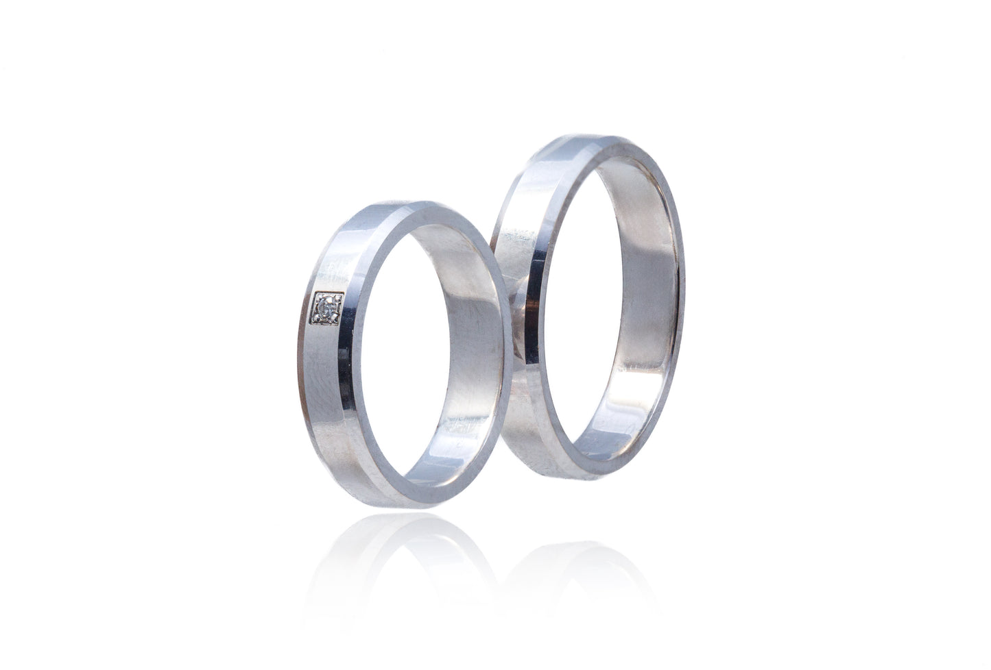Verighete aur alb 14k cu Diamant de0.02CT