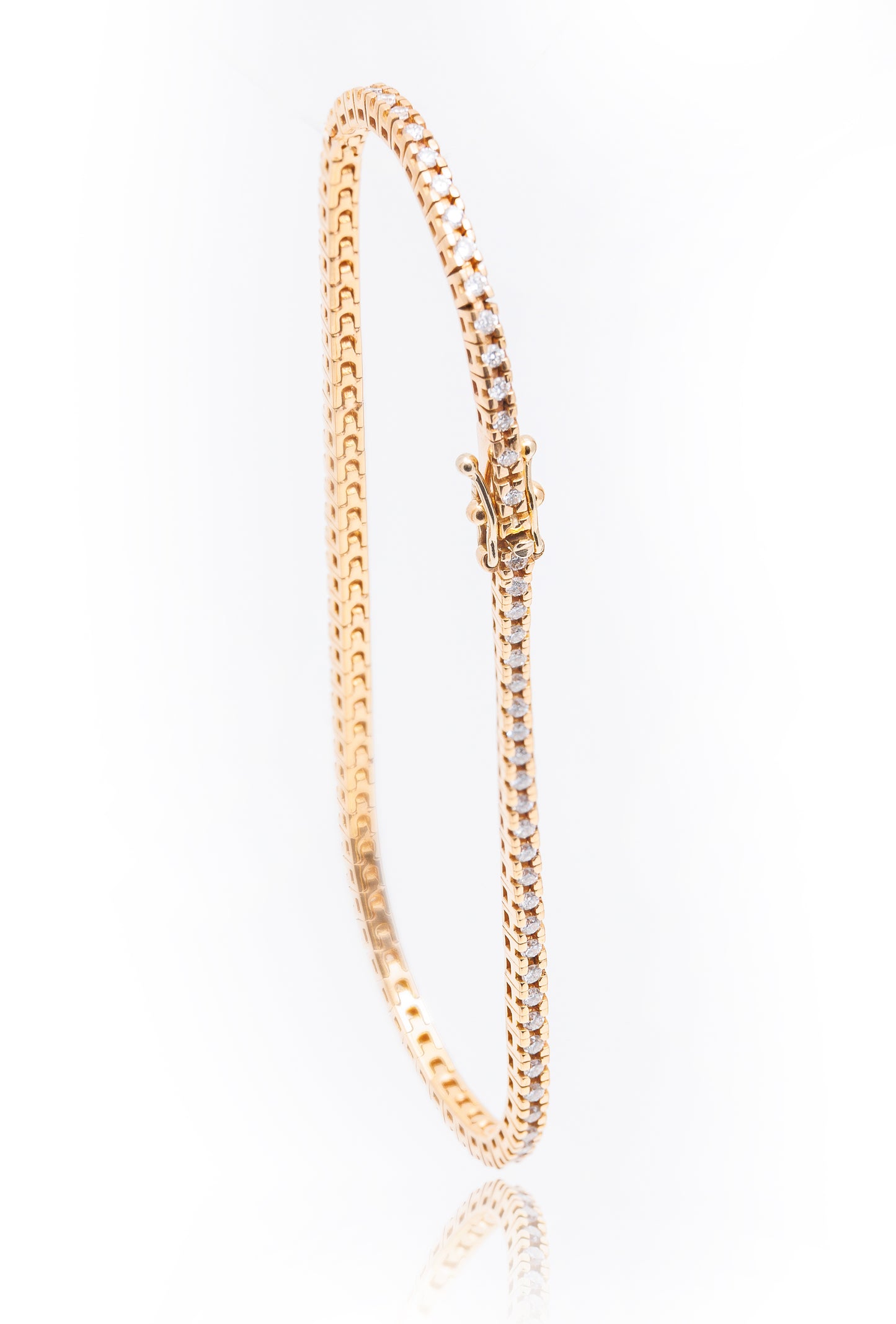 Bratara Tenis din aur roze de 18 k cu diamante de 0.87 ct