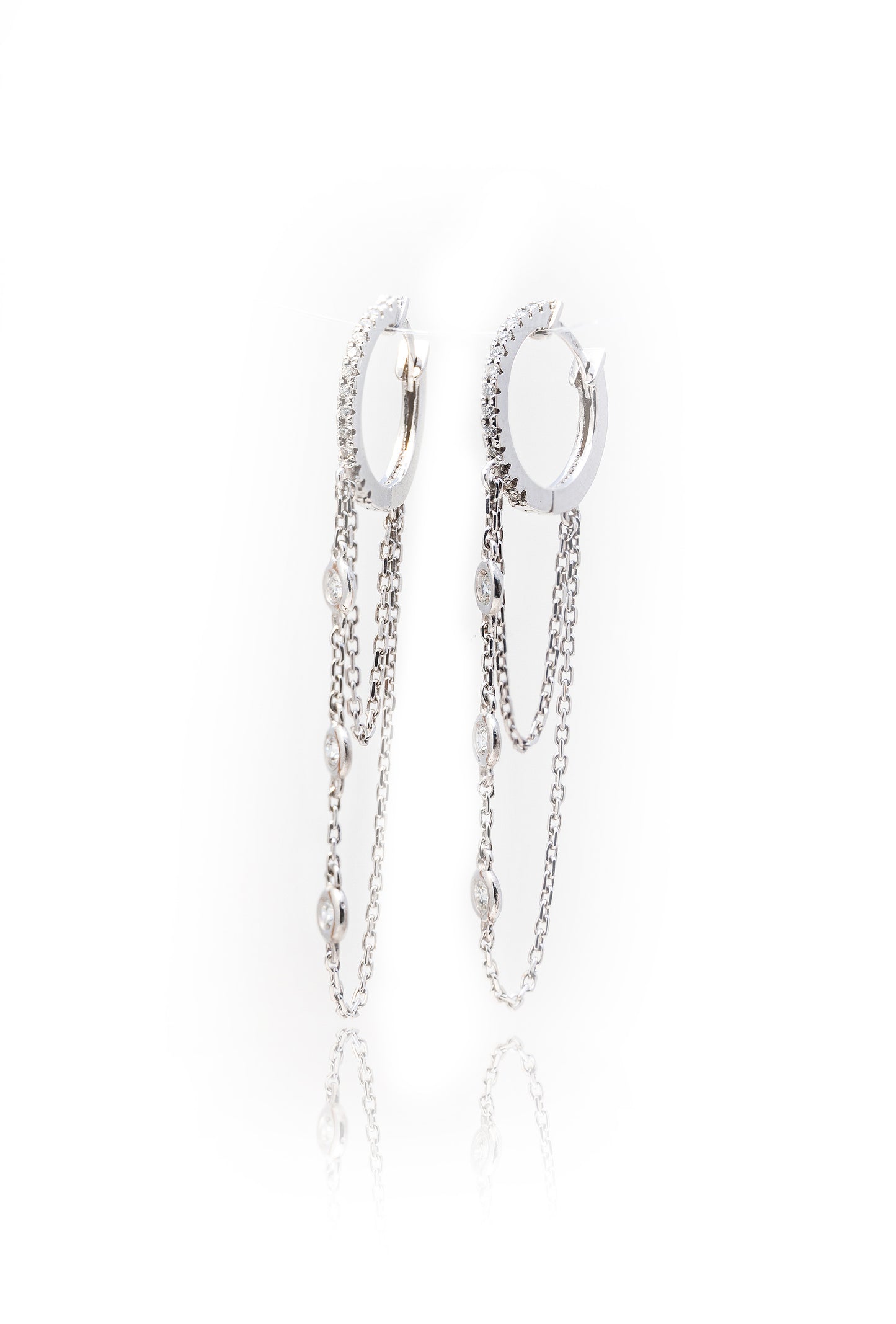 Cerecei aur alb 18k cu diamante de 0.24 ct