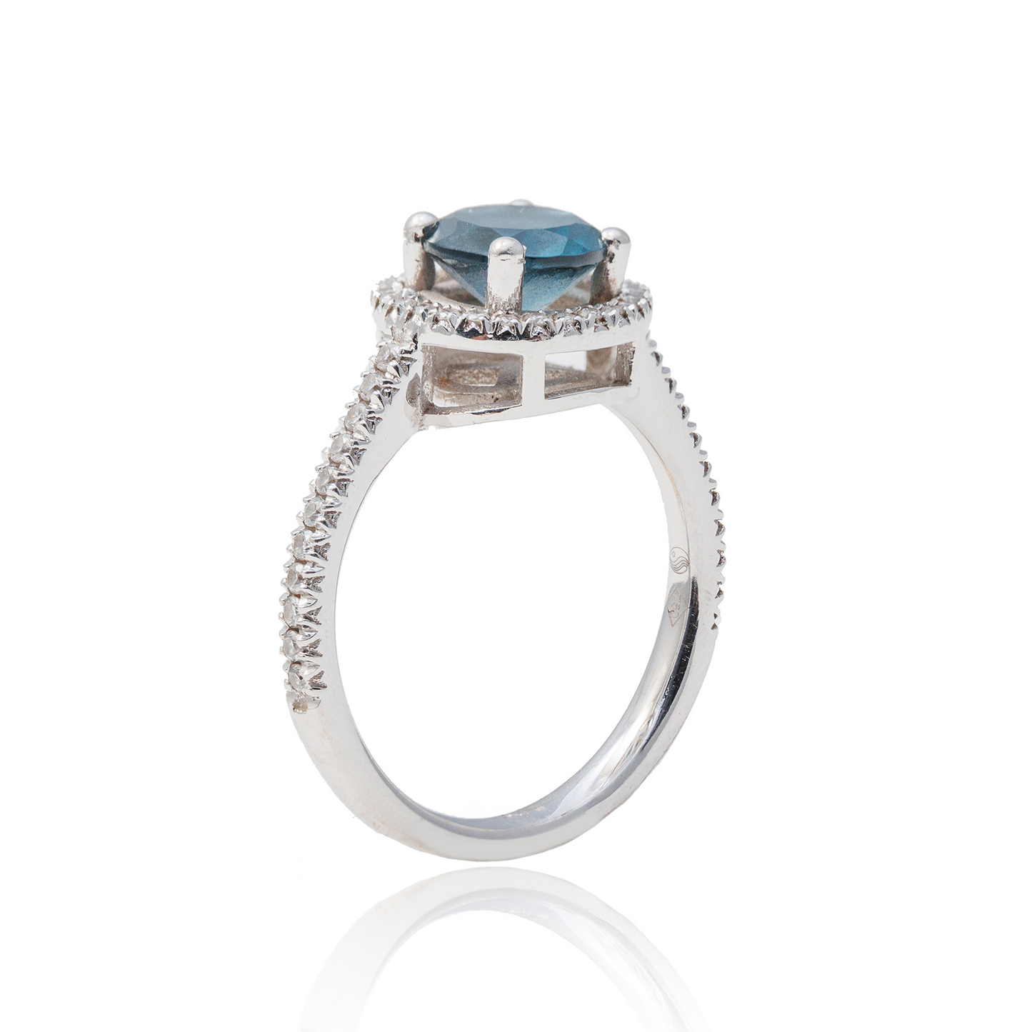 Inel aur alb 18k cu Topaz London Blue de 1.20ct si diamante de 0.39ct